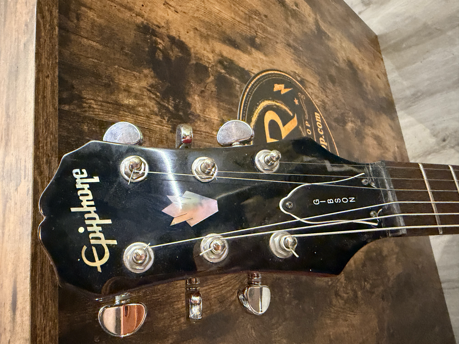 Epiphone SG 400 — foto 4