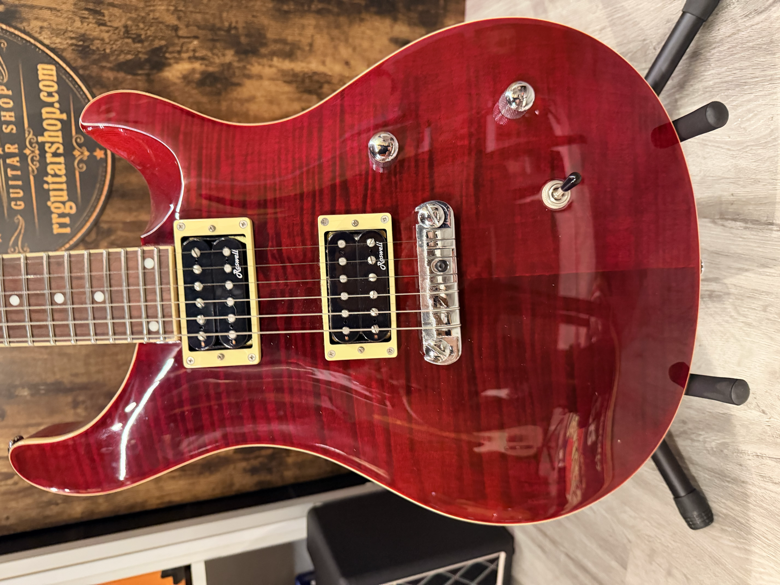 Harley Benton CST-24 Black Cherry Flame — foto 2