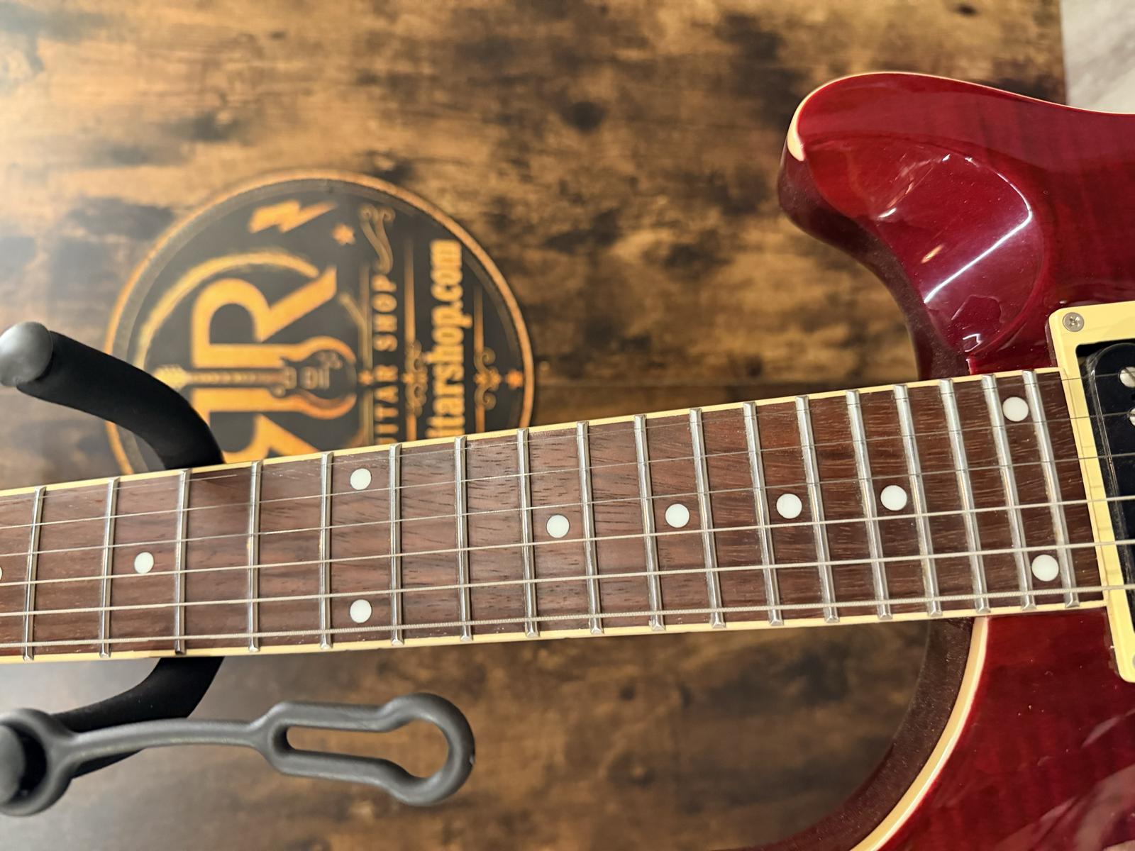 Harley Benton CST-24 Black Cherry Flame — foto 3